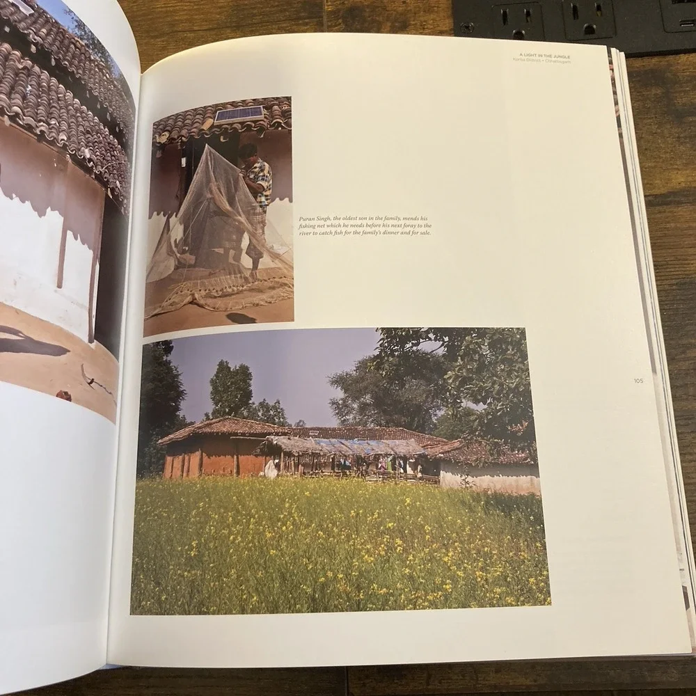 Chasing the Sun Tata Solar‎ Power in India Oversized Coffee Table Book Nice Rare